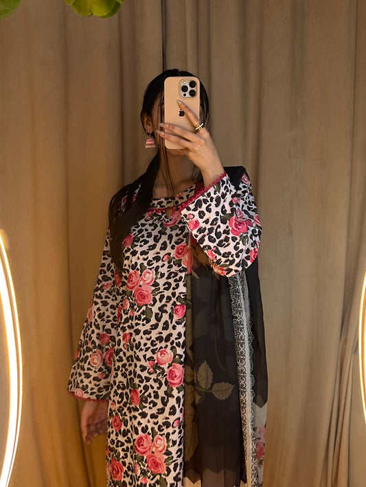 PRINTED SWISS LAWN 3PCS (new cheeta)